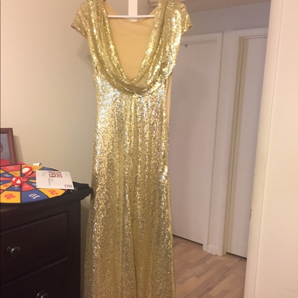 Gold sequin bridesmaid/prom/formal dress. - Picture 4 of 8